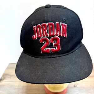 Nike Jordan Pro Cap Hat Jumpman Snapback Black Red Jumpman Youth Size Flat Brim